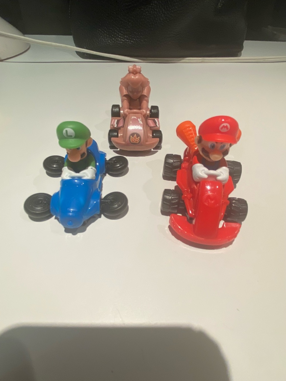 3 for $10- Mario Kart 8 Deluxe 2024 McDonald’s Peach Luigi #10 #3 Car Nintendo
